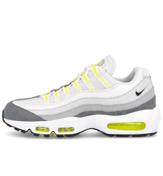Moudda Nike -