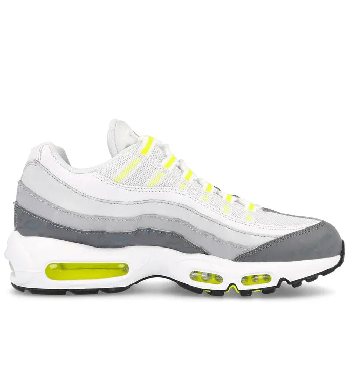 Moudda Nike -
