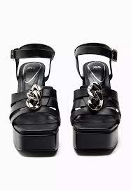 Sandales