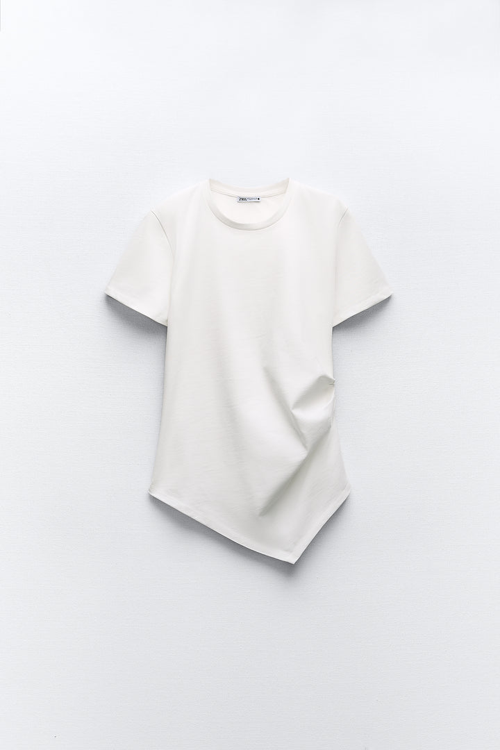 T-shirt coton froncé bas asymétrique col rond manches courtes**