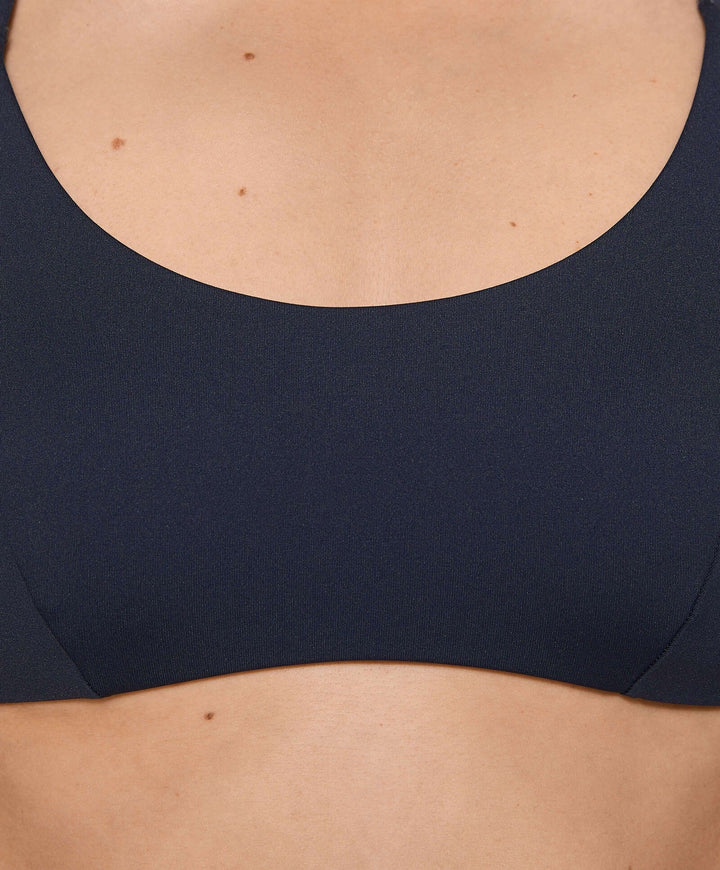 Moudda Oysho - Top Bikini Capsule Surf Rétro - Tunisie 3