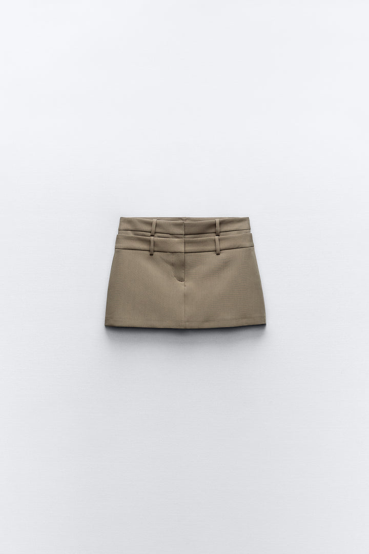 Bermuda double ceinture