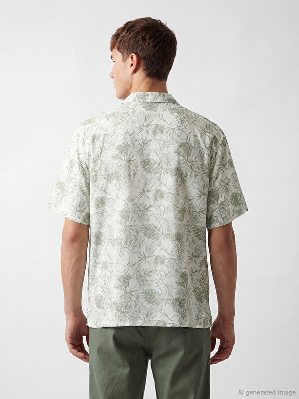 Moudda LC Waikiki - Chemise imprimée manches courtes en tissu pour Homme couleur Vert olive imprimé - Tunisie 4