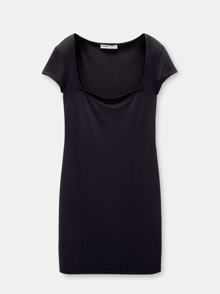 Moudda PULL & BEAR - Robe Mini Encolure Carrée - Tunisie 1