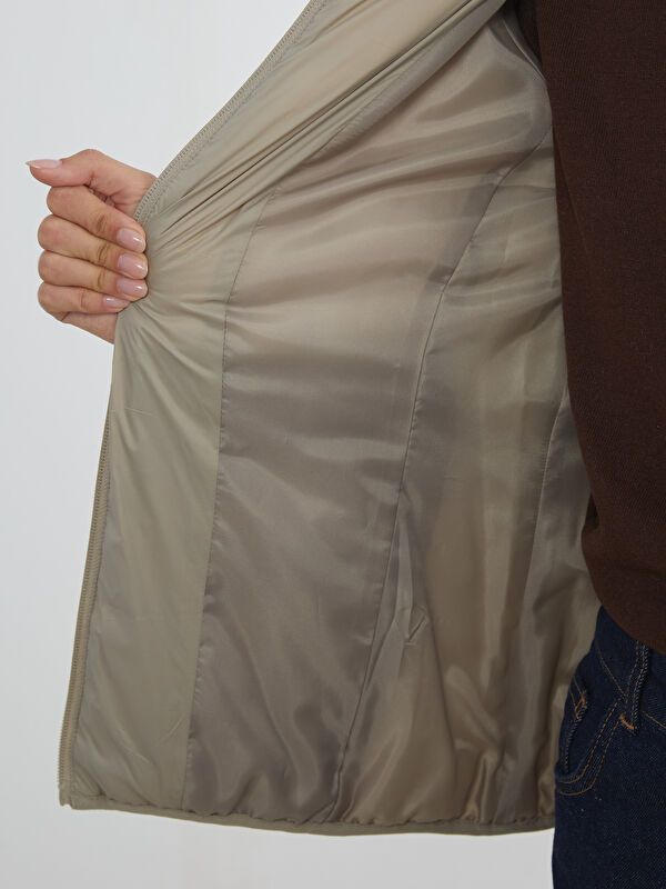 Moudda LC Waikiki - Manteau matelassé léger Femme Beige - Tunisie 4