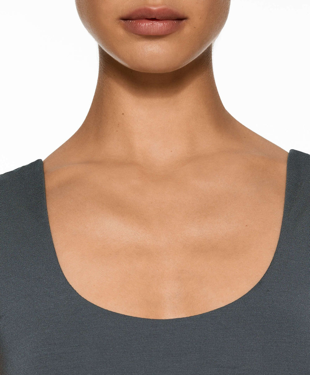 Moudda Oysho - Soutien-Gorge Top avec Manches Amovible Soft Minimaliste - Tunisie 2