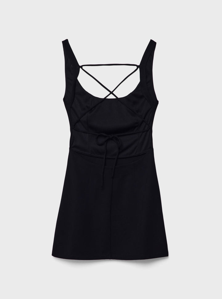 Moudda STRADIVARIUS - Robe Courte à Bretelles avec Lacets dans le Dos - Tunisie 2