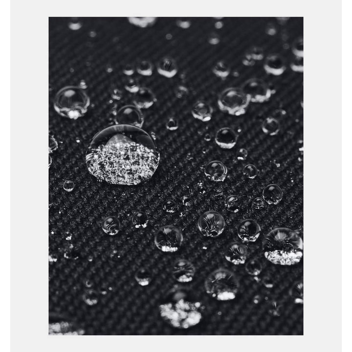 UA Essential Lite Crossbody