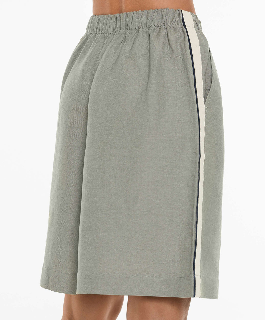 Moudda Oysho - Bermuda Coton avec Finitions Latérales Taille Haute - Tunisie 6