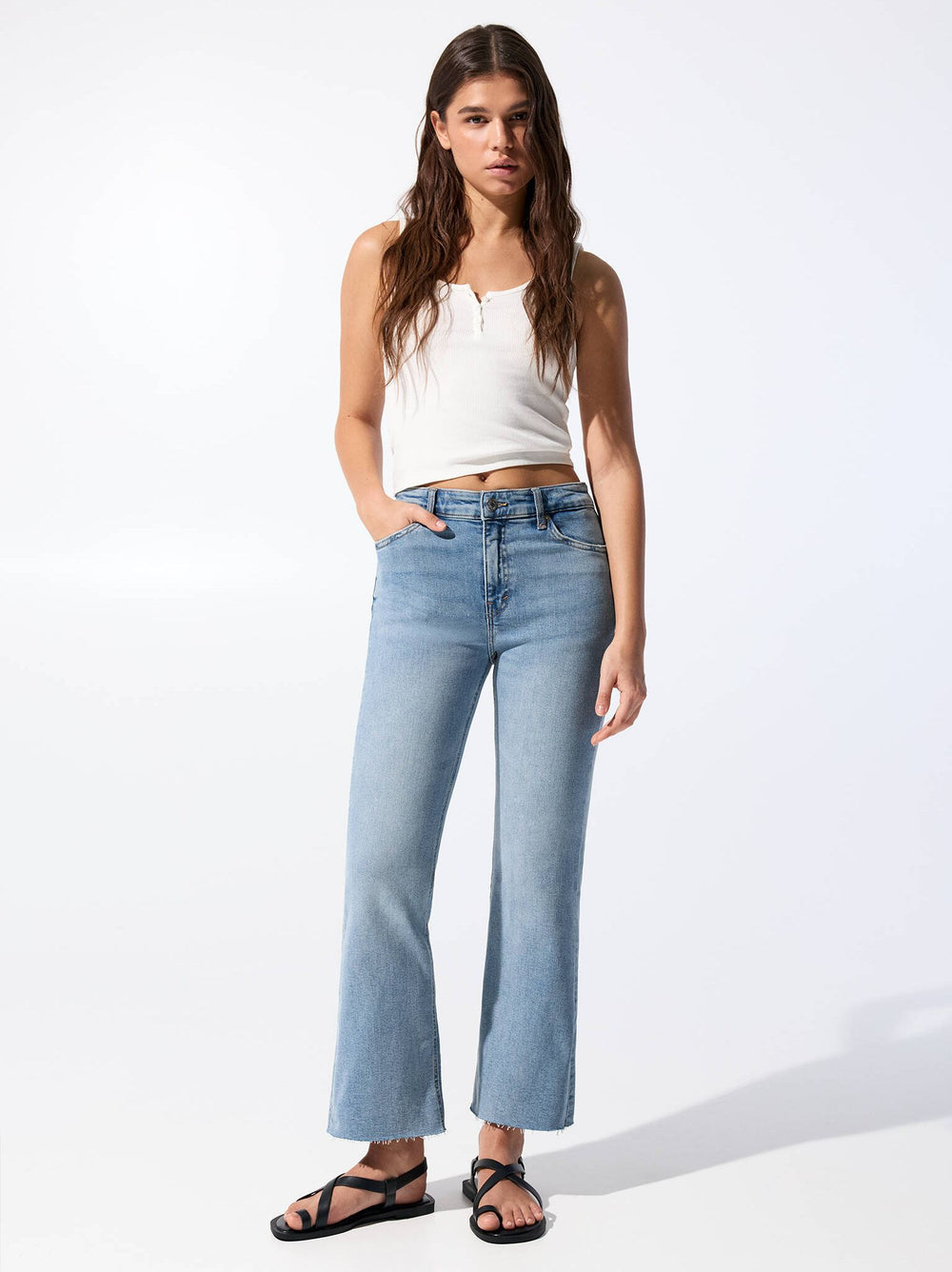 Moudda PULL & BEAR - Pantalon Kick Flare - Taille Moyenne - Tunisie 2