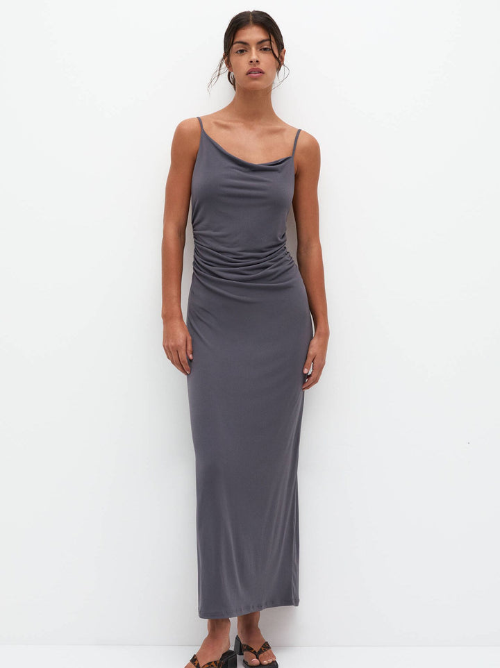 Moudda PULL & BEAR - Robe Midi Encolure Drapée Dos Ouvert - Tunisie 1
