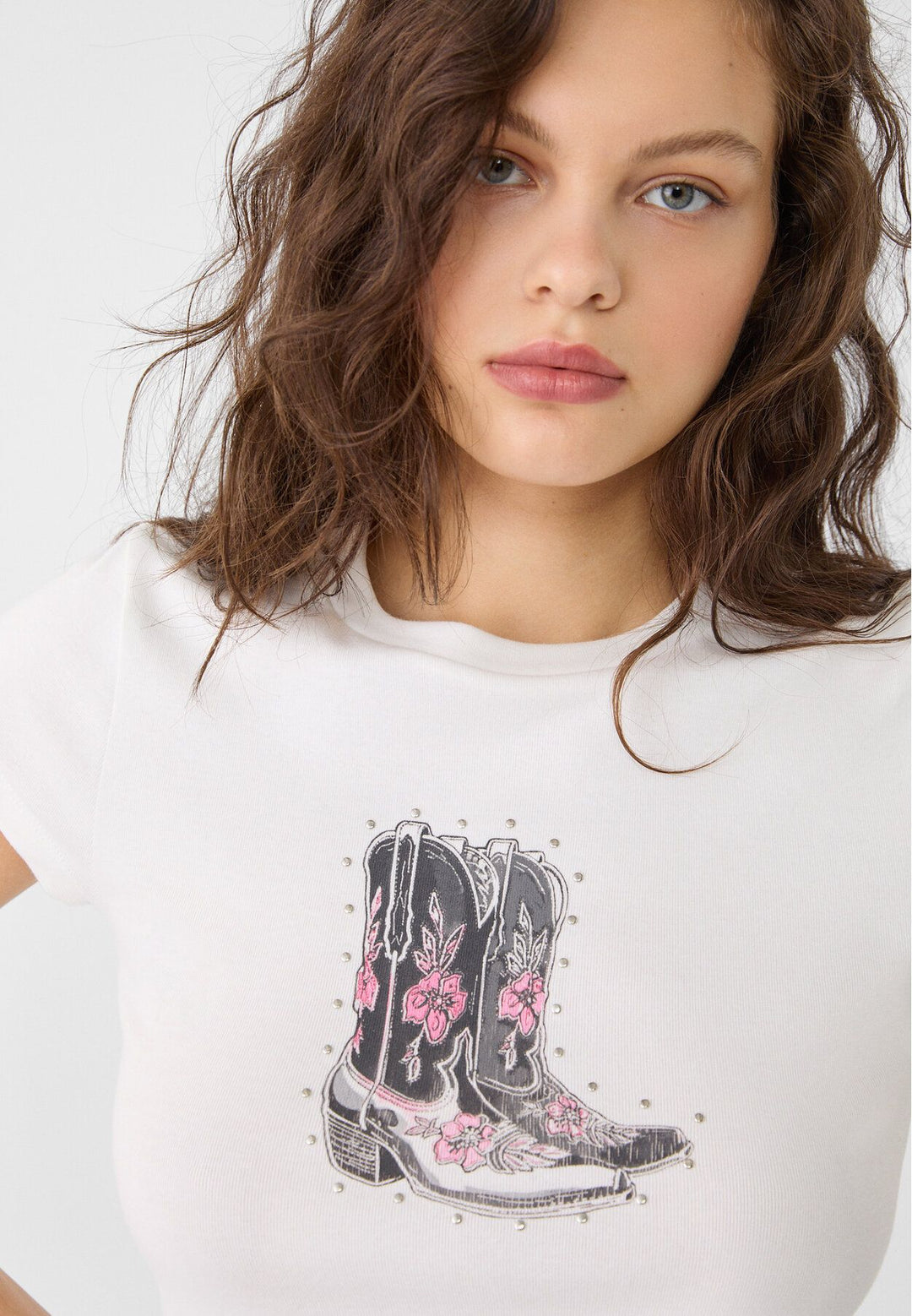Moudda STRADIVARIUS - T-Shirt M/C Col Rond Imprimé avec Clous - Tunisie 4