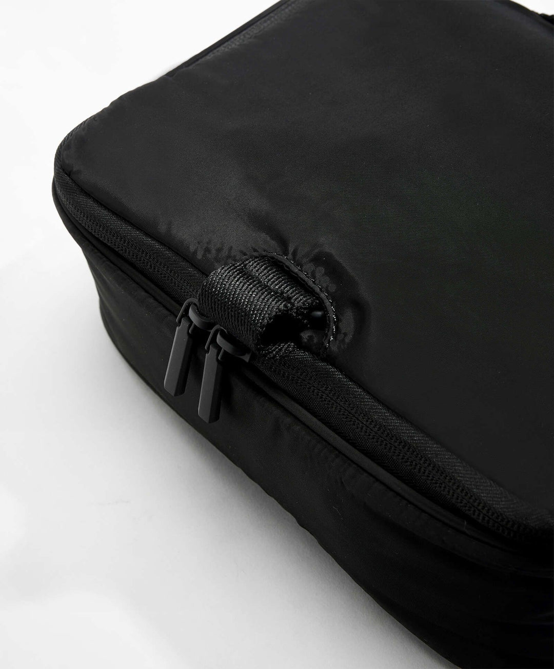 Moudda Oysho - Trousse à Suspendre avec Fermeture - Tunisie 4