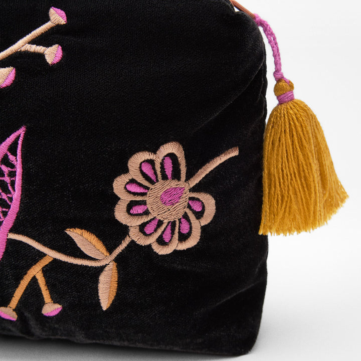 Moudda ZARA - Trousse matelassée velours brodée amibes - Tunisie 3