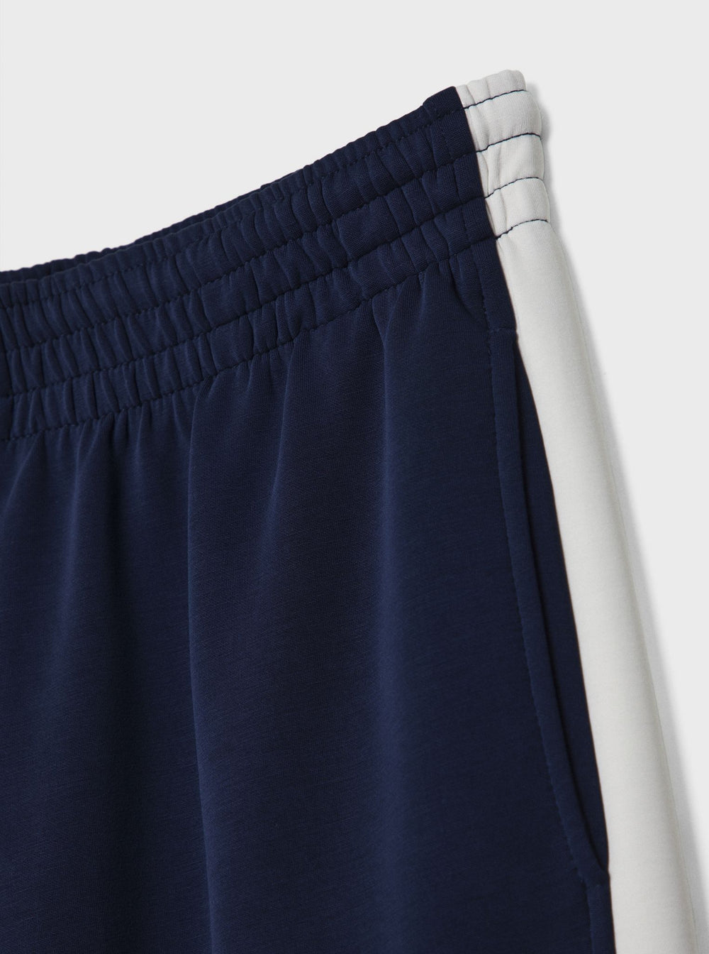 Moudda STRADIVARIUS - Pantalon Sport Palazzo Toucher Doux avec Bande Latérale - Tunisie 2