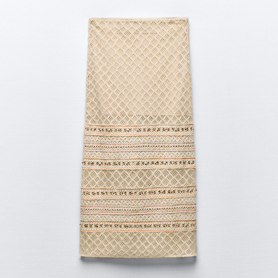 Moudda ZARA - Jupe Midi en Crochet Bimatière - Tunisie 1