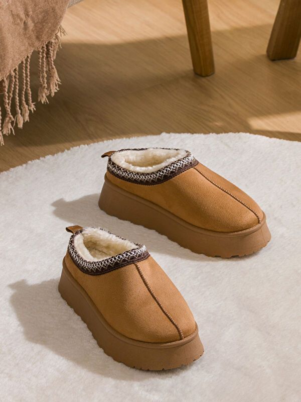 Moudda LC Waikiki - Pantoufles pour Femmes - Tunisie 1