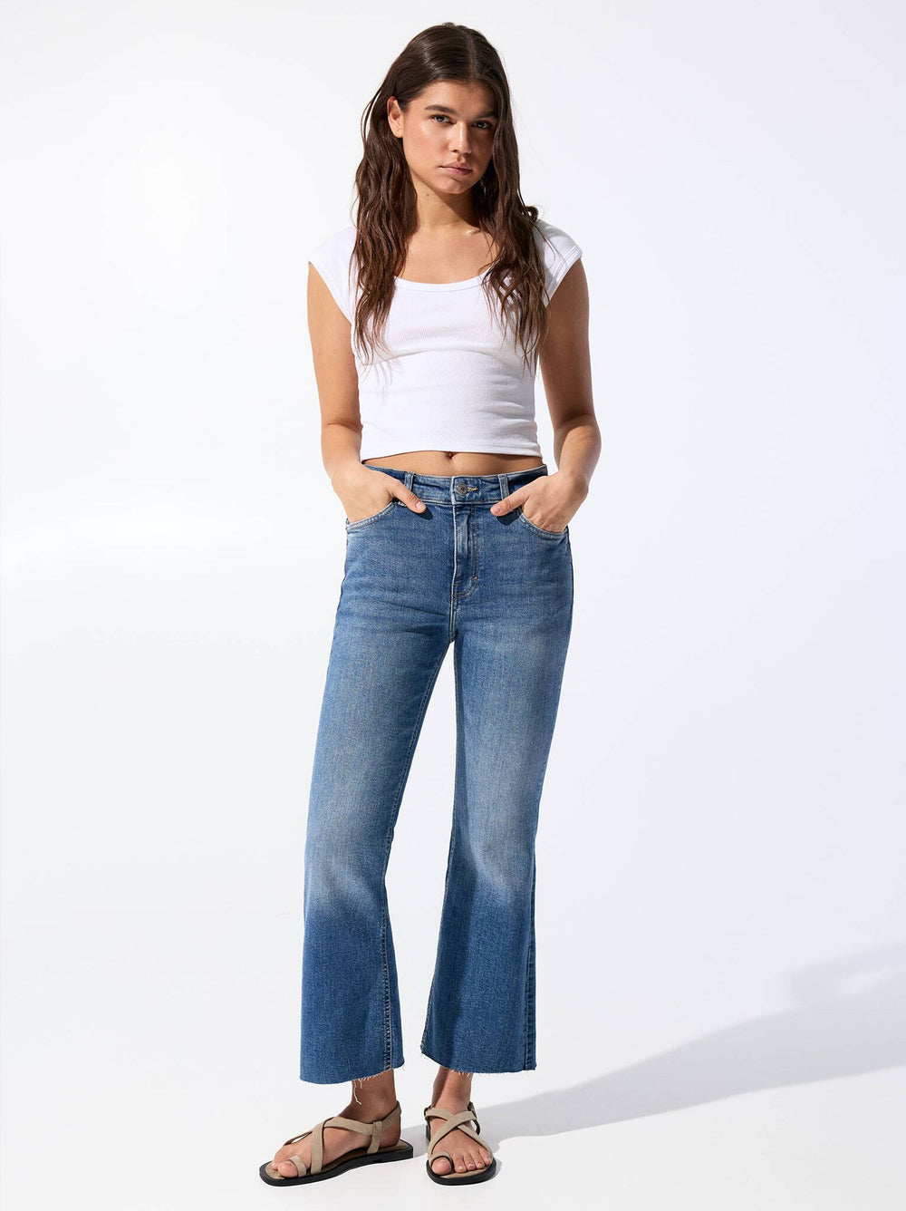 Moudda PULL & BEAR - Pantalon Kick Flare - Taille Moyenne - Tunisie 2