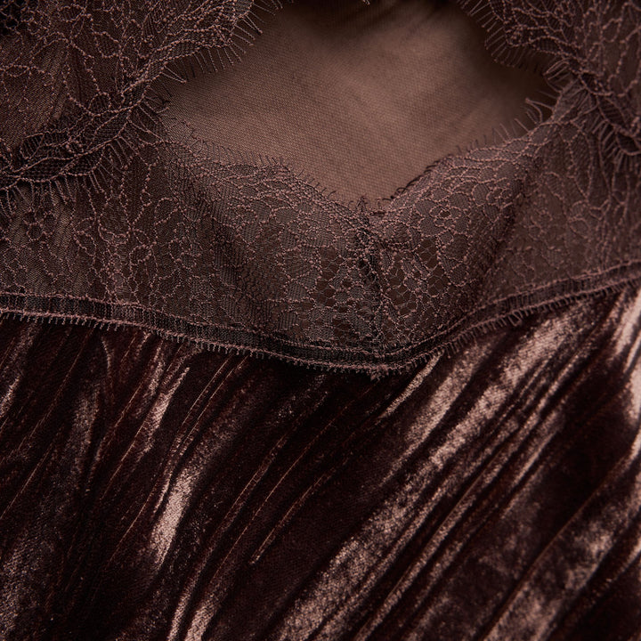 Moudda ZARA - Robe Midi en Velours et Dentelle - Tunisie 4