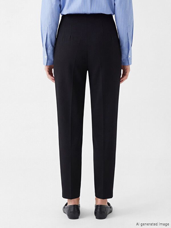 Moudda LC Waikiki - Pantalon mi-saison en tissu pour Femme couleur Noir - Tunisie 4