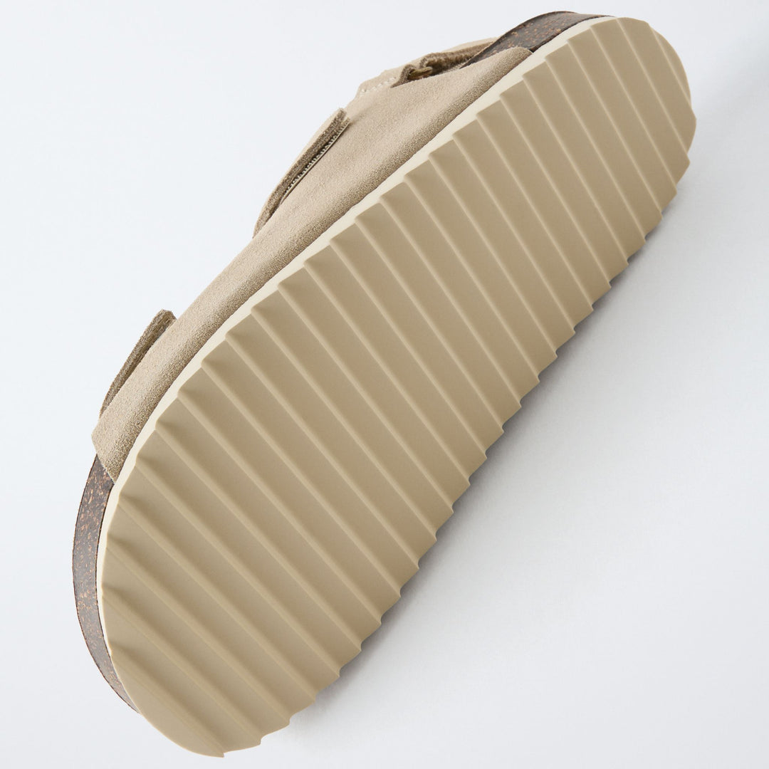 Moudda ZARA - Sandales en daim tressé - Tunisie 4