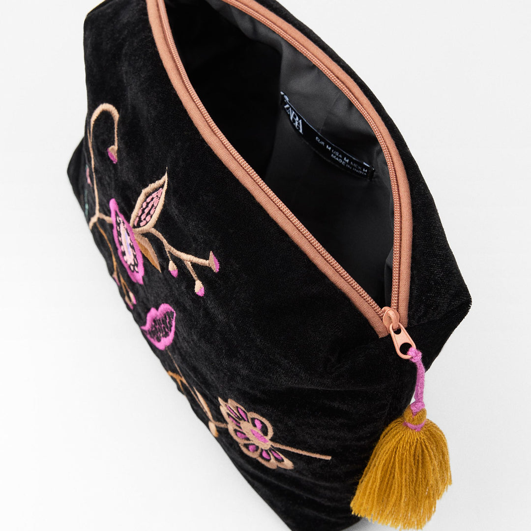 Moudda ZARA - Trousse matelassée velours brodée amibes - Tunisie 4