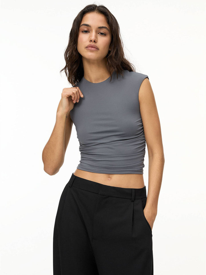 Moudda PULL & BEAR - T-Shirt Polyamide - Découpe Dos - Tunisie 2