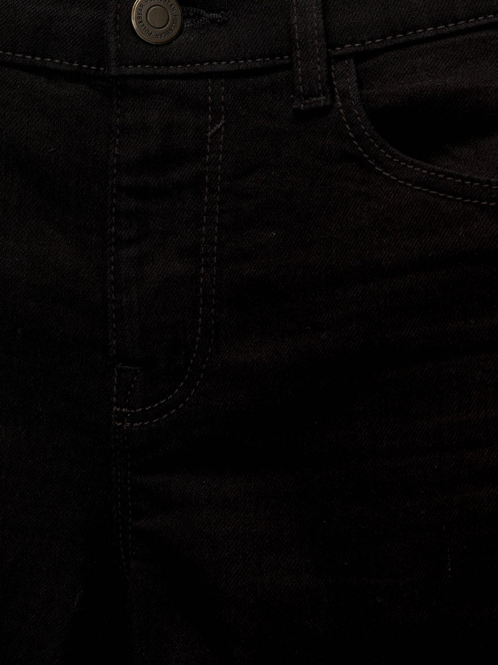 Moudda PULL & BEAR - Short Élastique Taille Moyenne - Tunisie 2