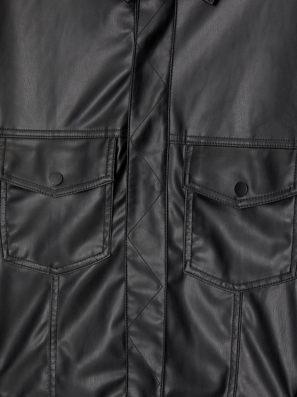 Moudda PULL & BEAR - Veste Simili Cuir Type Trucker Col Camisero - Tunisie 2