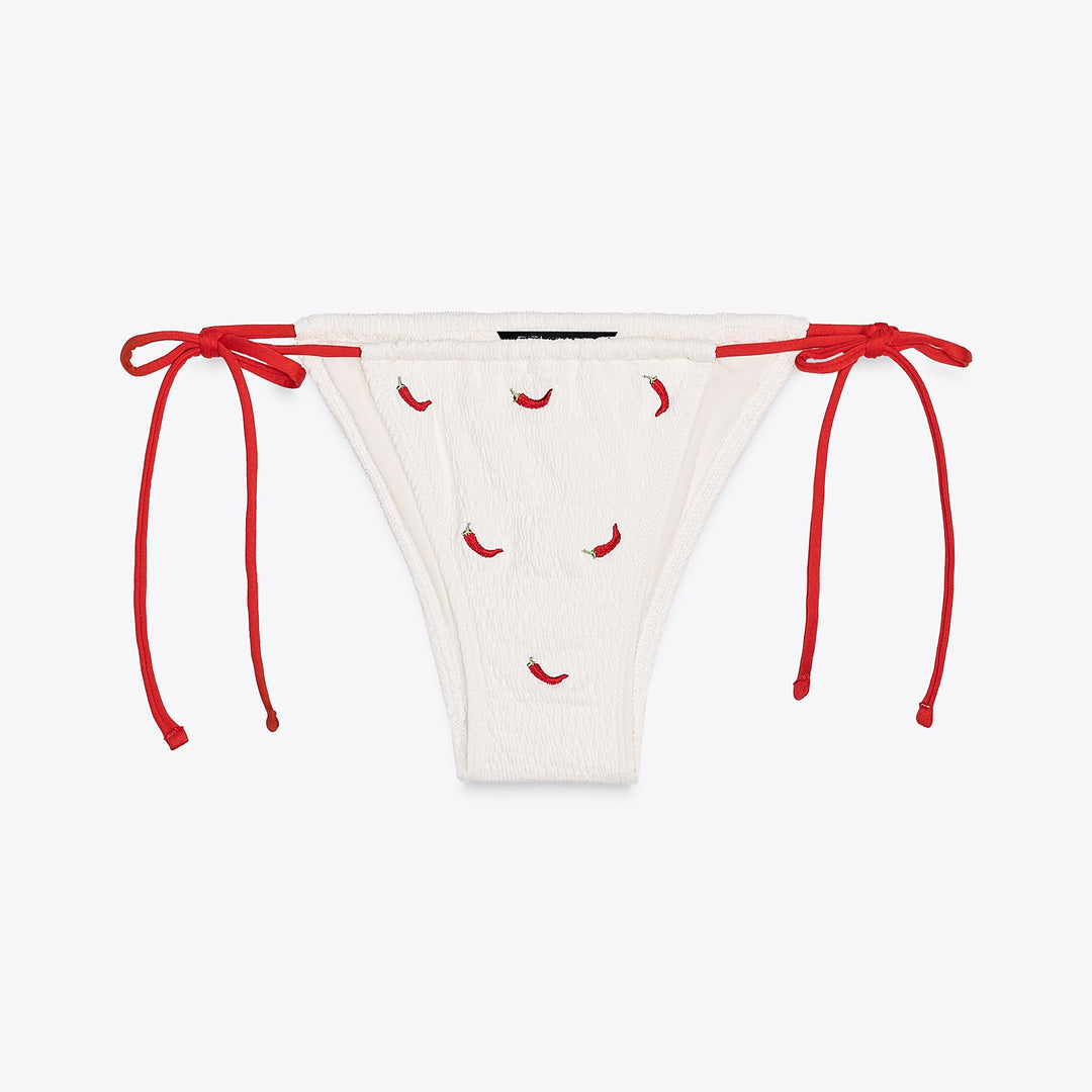 Moudda ZARA - Culotte Bikini - Élastiques & Broderie Chilis - Tunisie 1