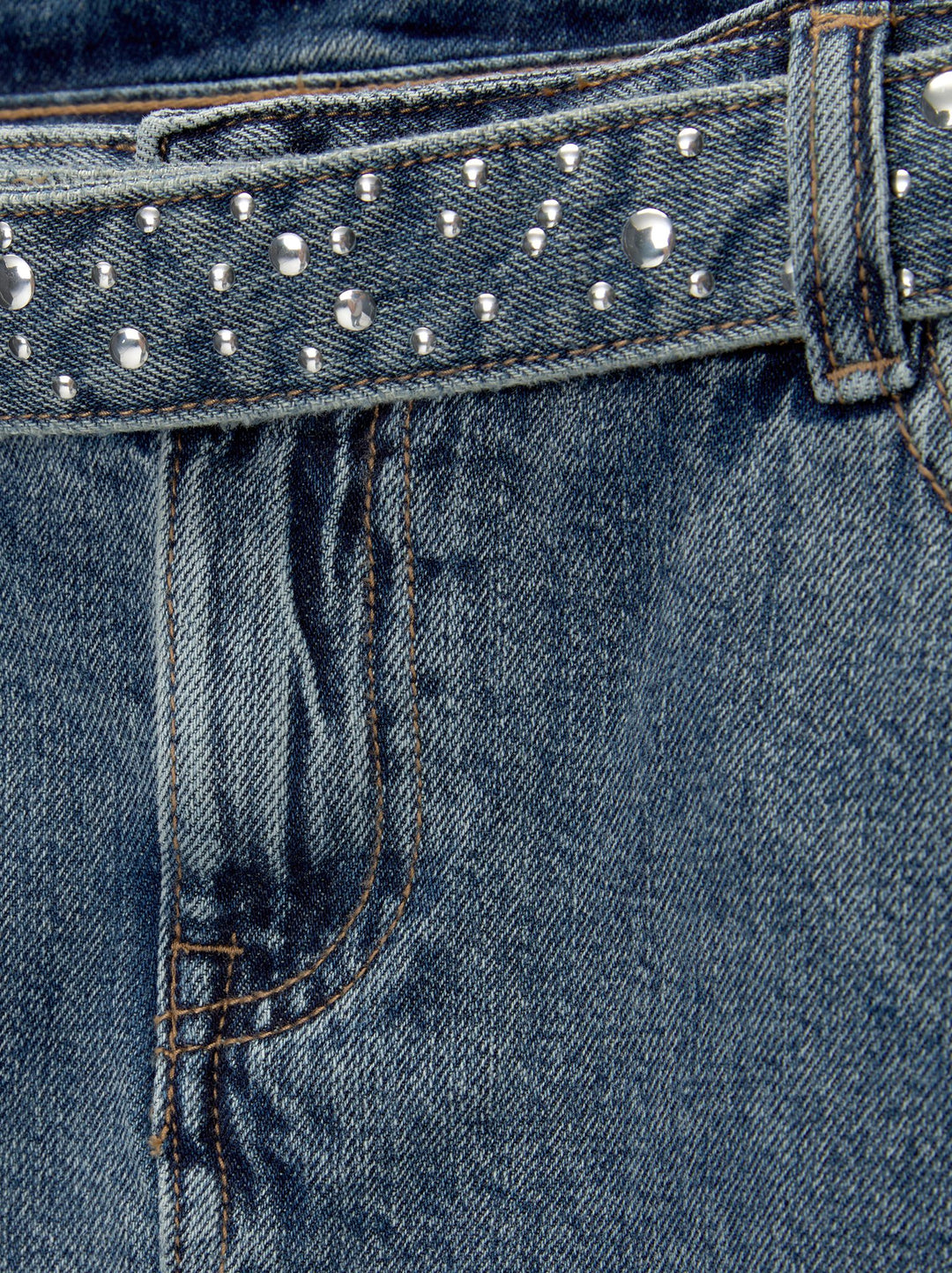 Moudda PULL & BEAR - Jupe Mini Clous - Tunisie 1