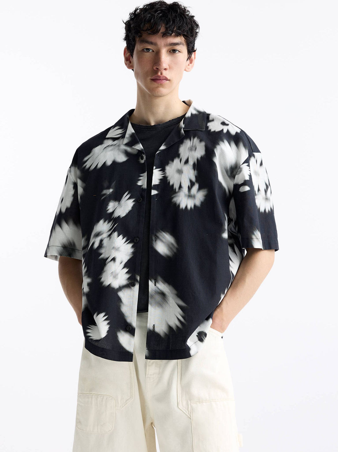 Moudda PULL & BEAR - Chemise Demi-Manches Imprimé Blur Leafs - Tunisie 4