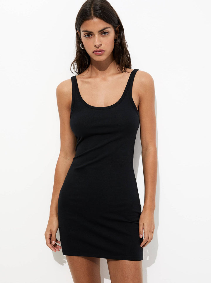 Moudda PULL & BEAR - Robe Mini Droite Bretelles Fines - Tunisie 4