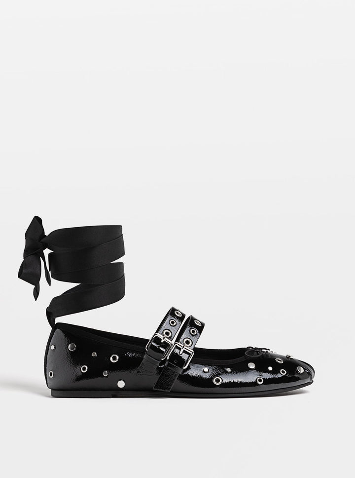 Moudda STRADIVARIUS - Chaussons - Tunisie 4