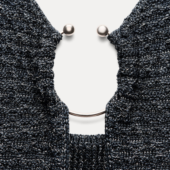 Moudda ZARA - Robe découpe décolleté sphère dorée - Tunisie 4