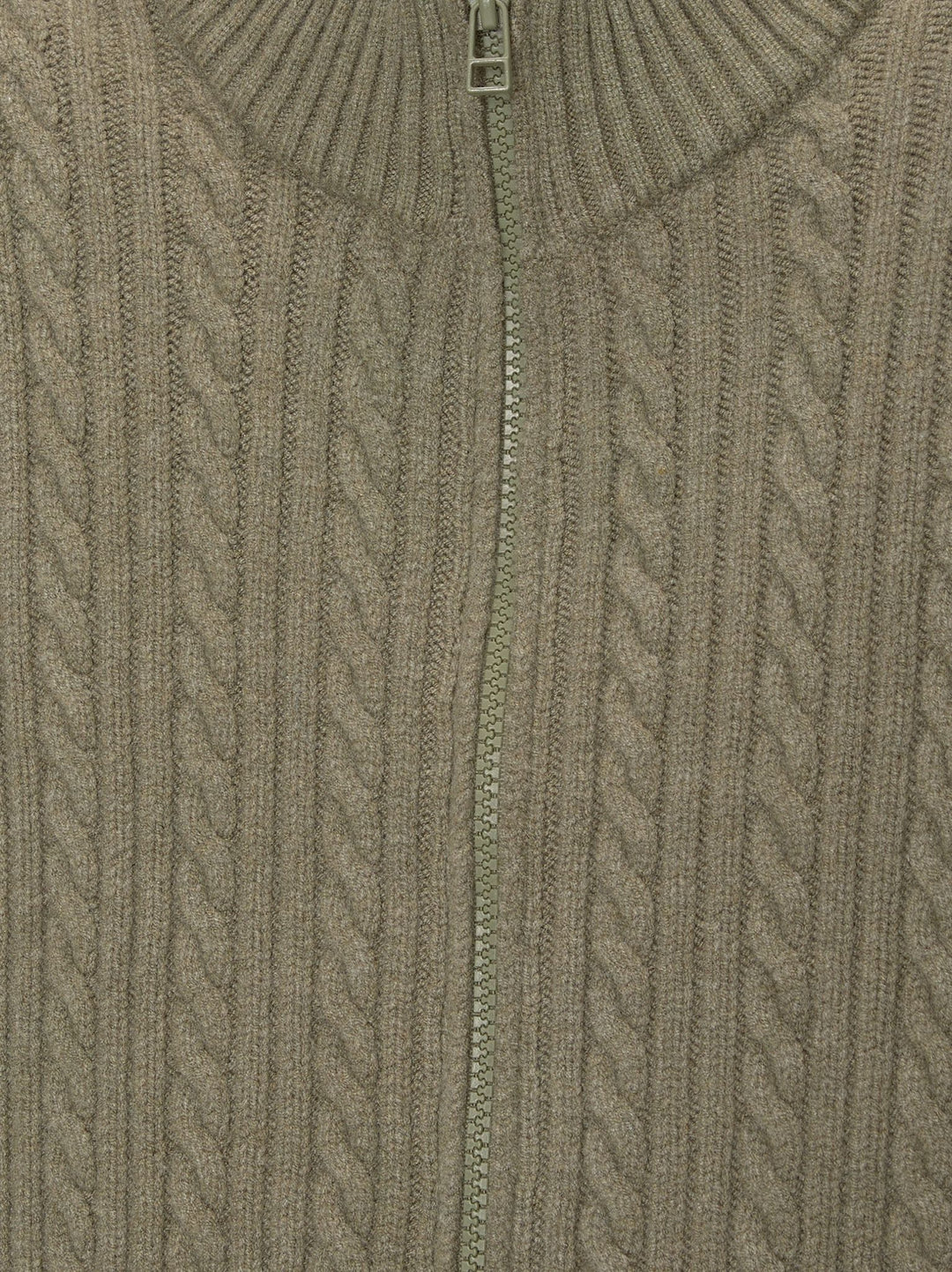 Moudda PULL & BEAR - Gilet Huit à Fermeture - Tunisie 2