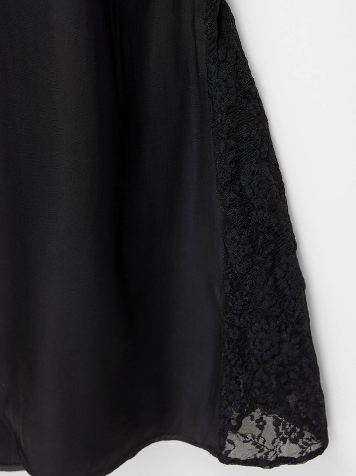 Moudda PULL & BEAR - Jupe Midi - Dentelle - Tunisie 4