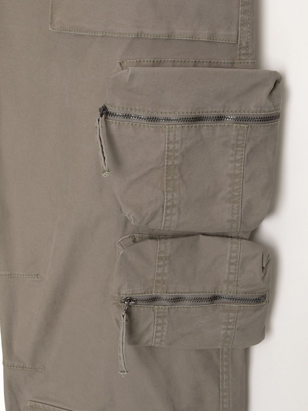 Moudda PULL & BEAR - Pantalon Fatigue Multicargo - Tunisie 2