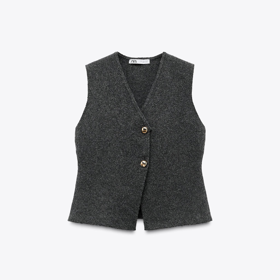 Moudda ZARA - Gilet asymétrique bouton doré, matière chaude - Tunisie 1