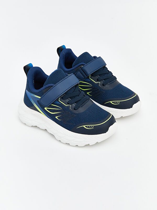 Moudda LC Waikiki - Chaussures de sport actif - tenue de sport pour Garçon - Tunisie 1