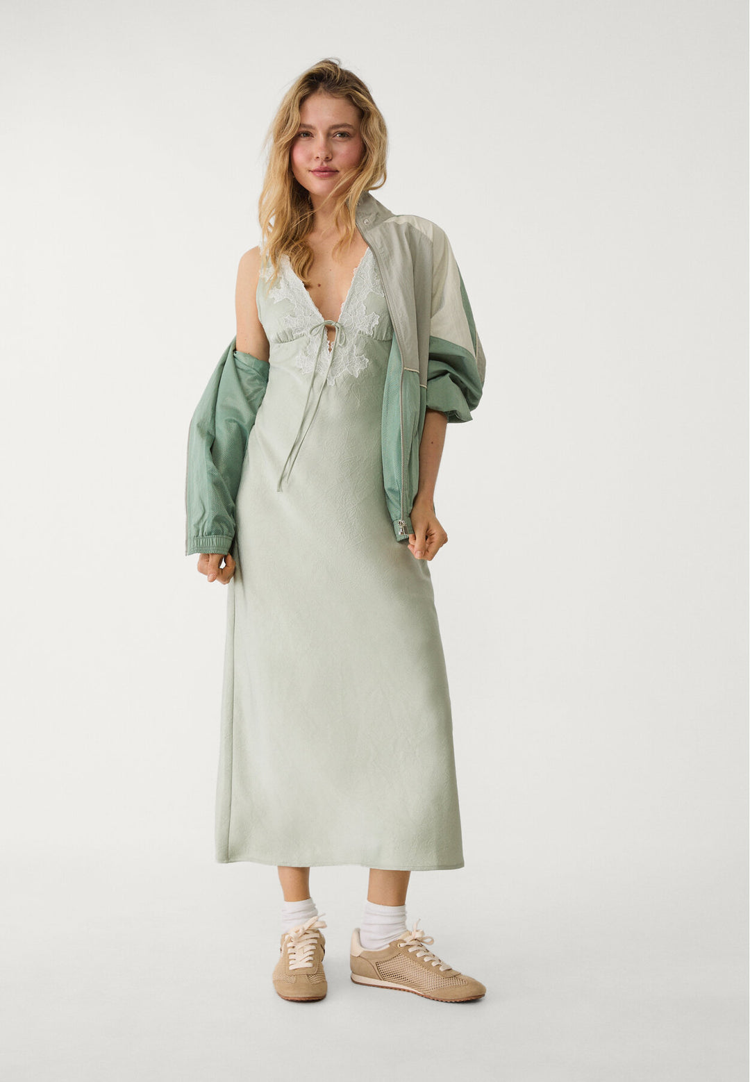 Robe Midi Satin - Dentelle - Tunisie2