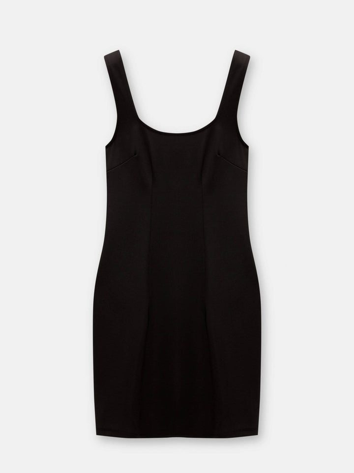 Moudda PULL & BEAR - Robe Mini Encolure Carrée - Tunisie 1
