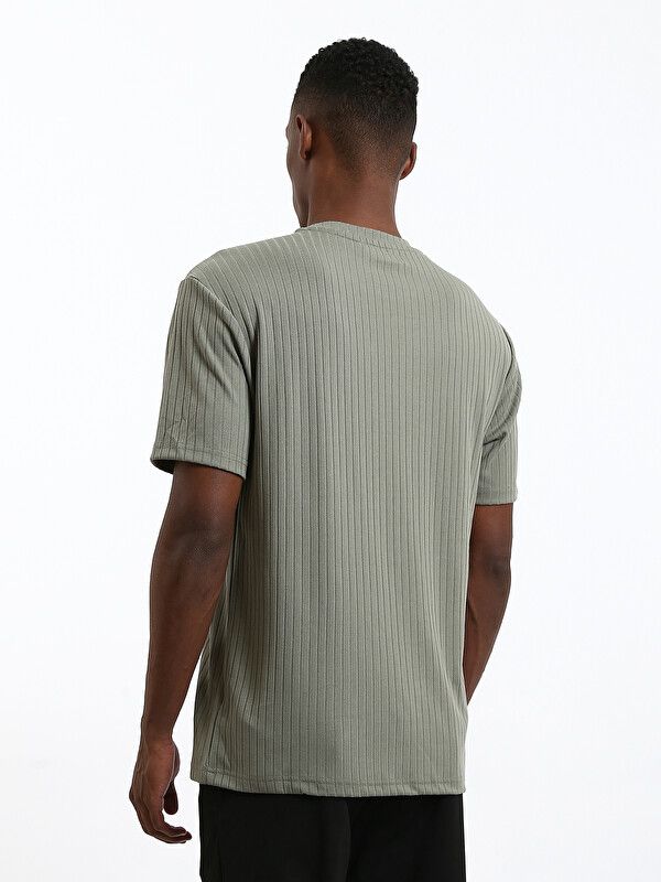 Moudda LC Waikiki - T-shirt manches courtes en jersey pour Homme couleur Vert terne - Tunisie 5