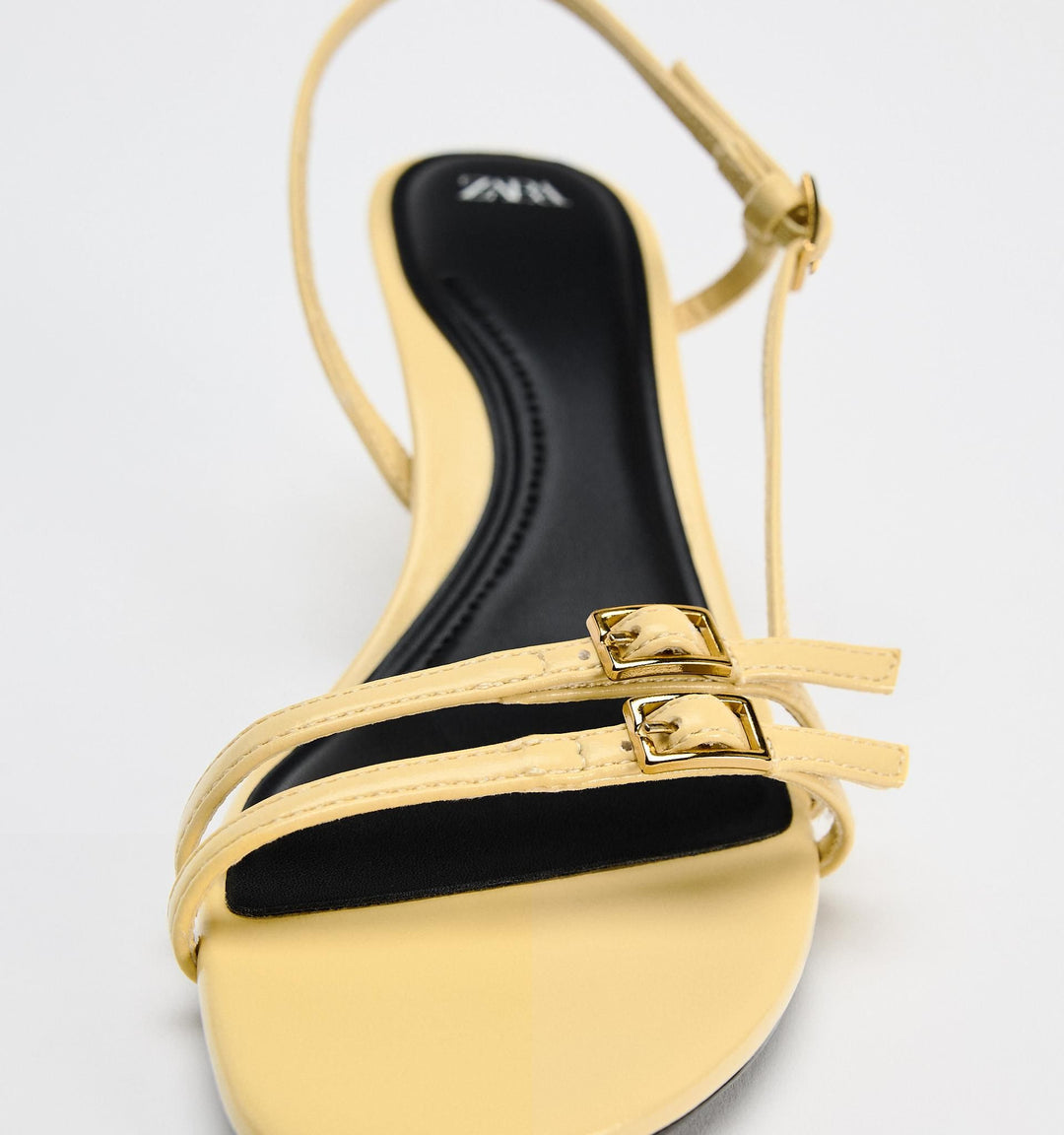 Moudda ZARA - Sandales boucles - Tunisie 3