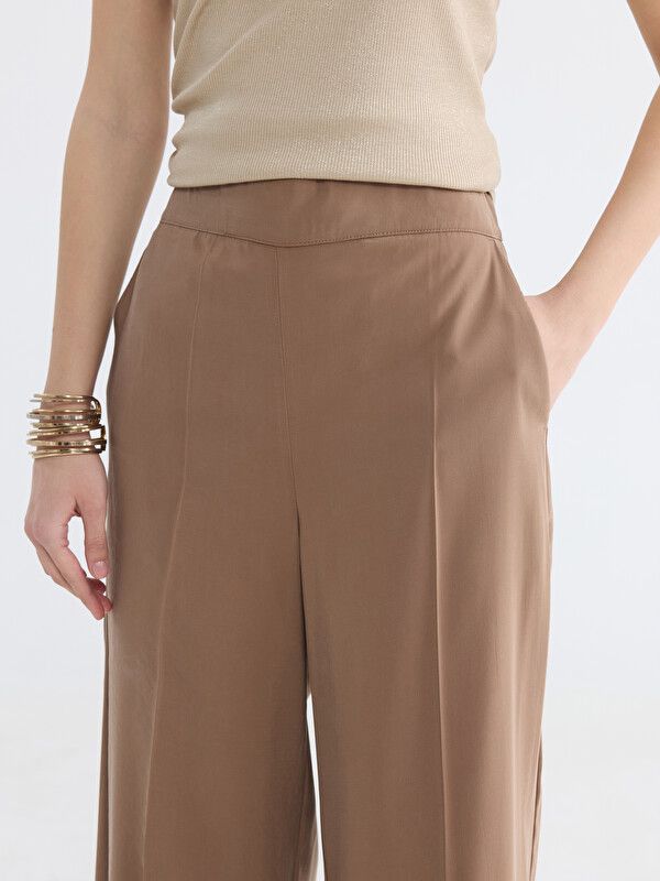 Moudda LC Waikiki - Pantalon fin en tissu pour Femme couleur Marron clair - Tunisie 3