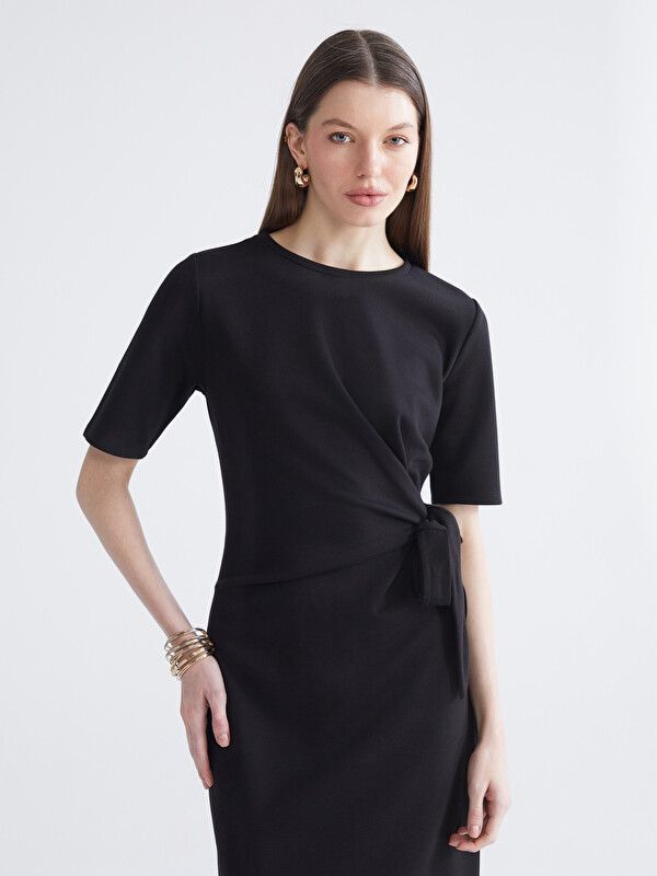 Moudda LC Waikiki - Robe manches courtes en jersey pour Femme couleur Noir - Tunisie 1