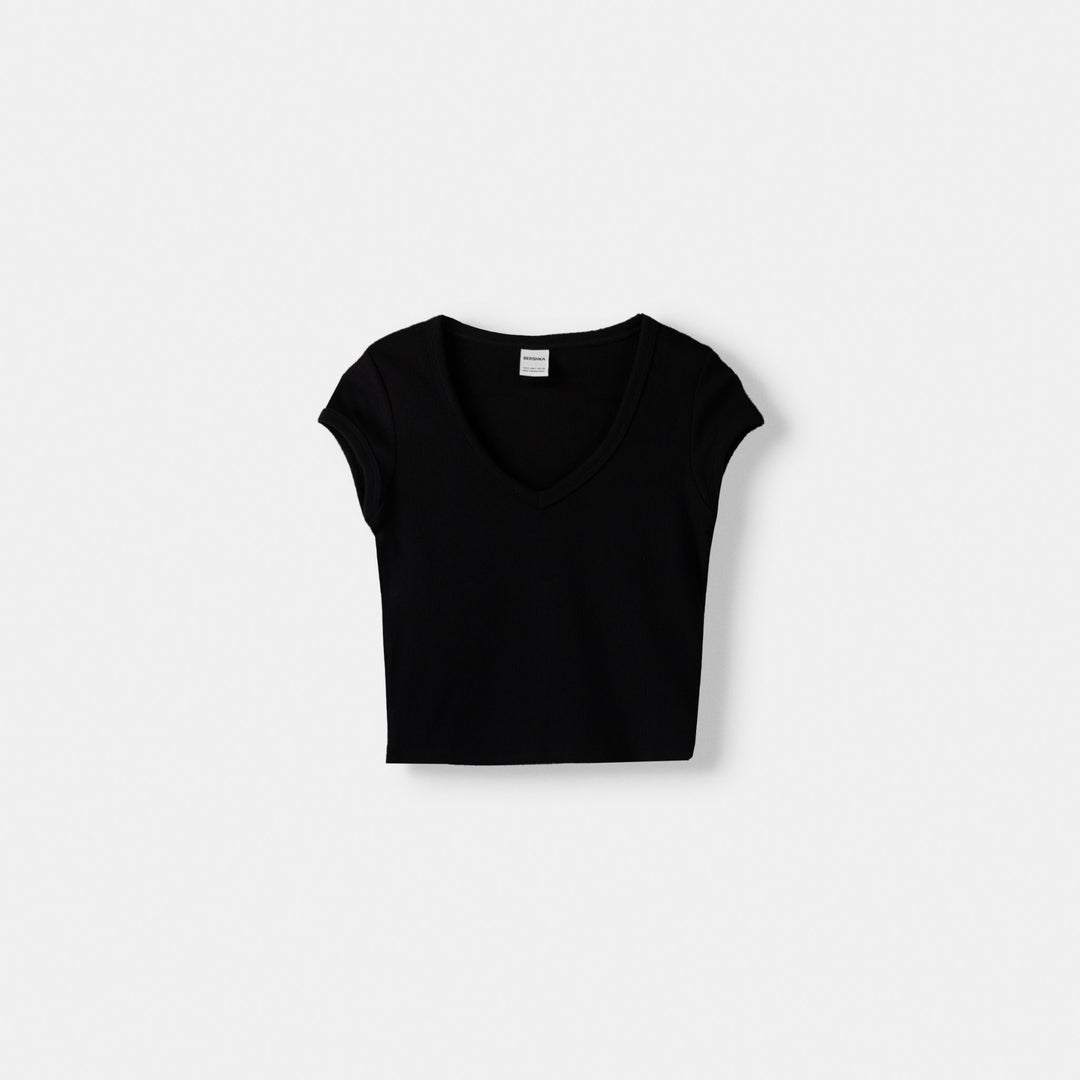 Moudda BERSHKA - T-shirt manches courtes col en V - Tunisie 1