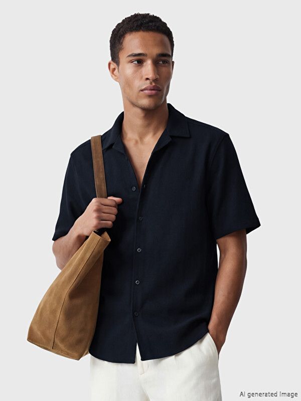 Moudda LC Waikiki - Chemise manches courtes en tissu pour Homme couleur Bleu marine - Tunisie 3