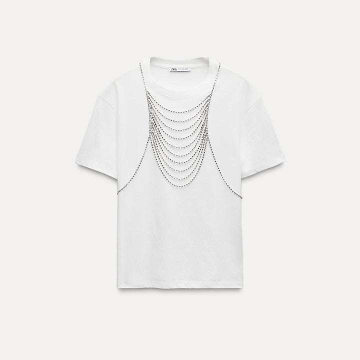Moudda ZARA - T-shirt épaulettes, col rond, collier bijou - Tunisie 1