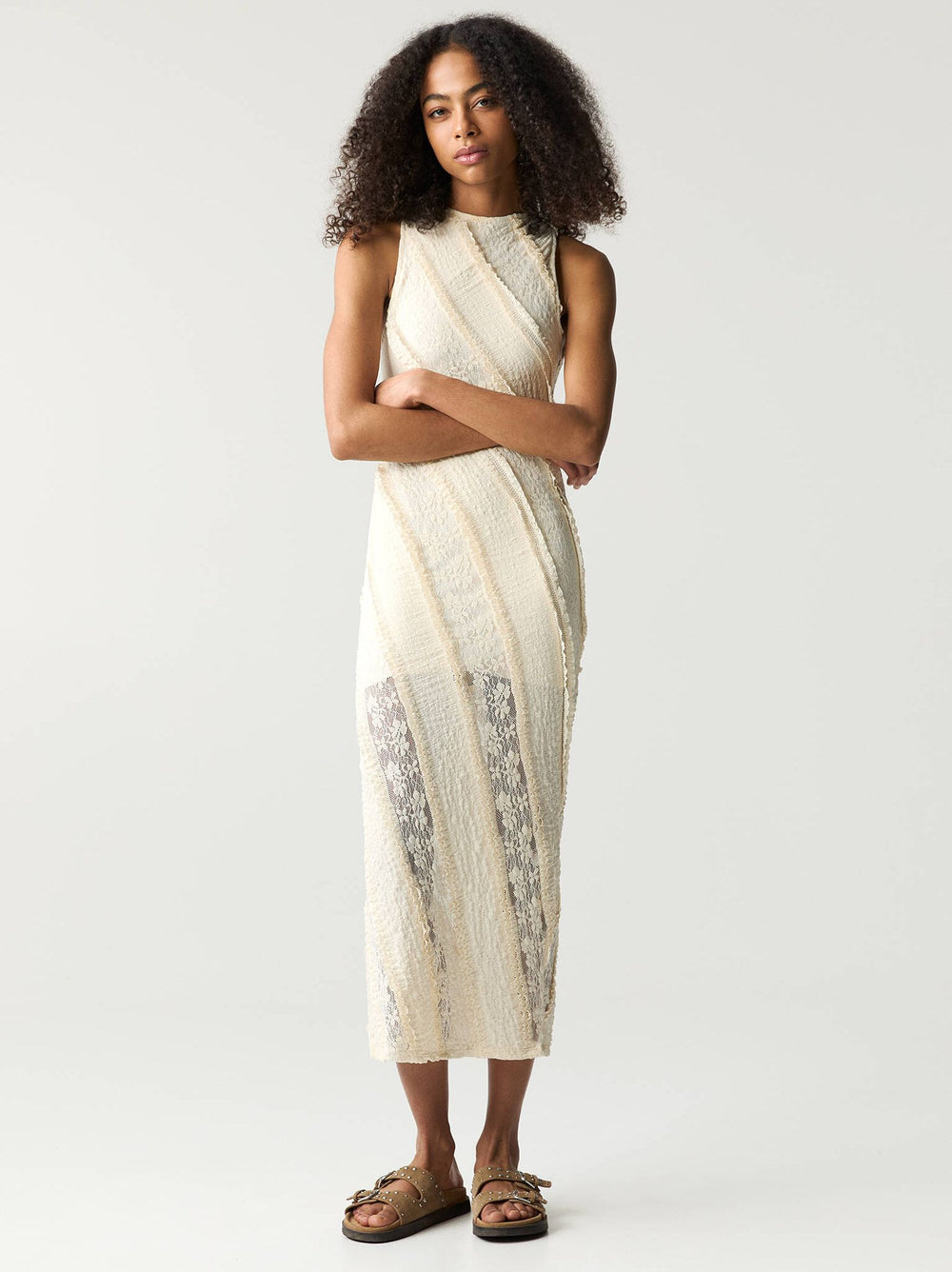 Moudda PULL & BEAR - Robe Midi Dentelle - Écru - Tunisie 2